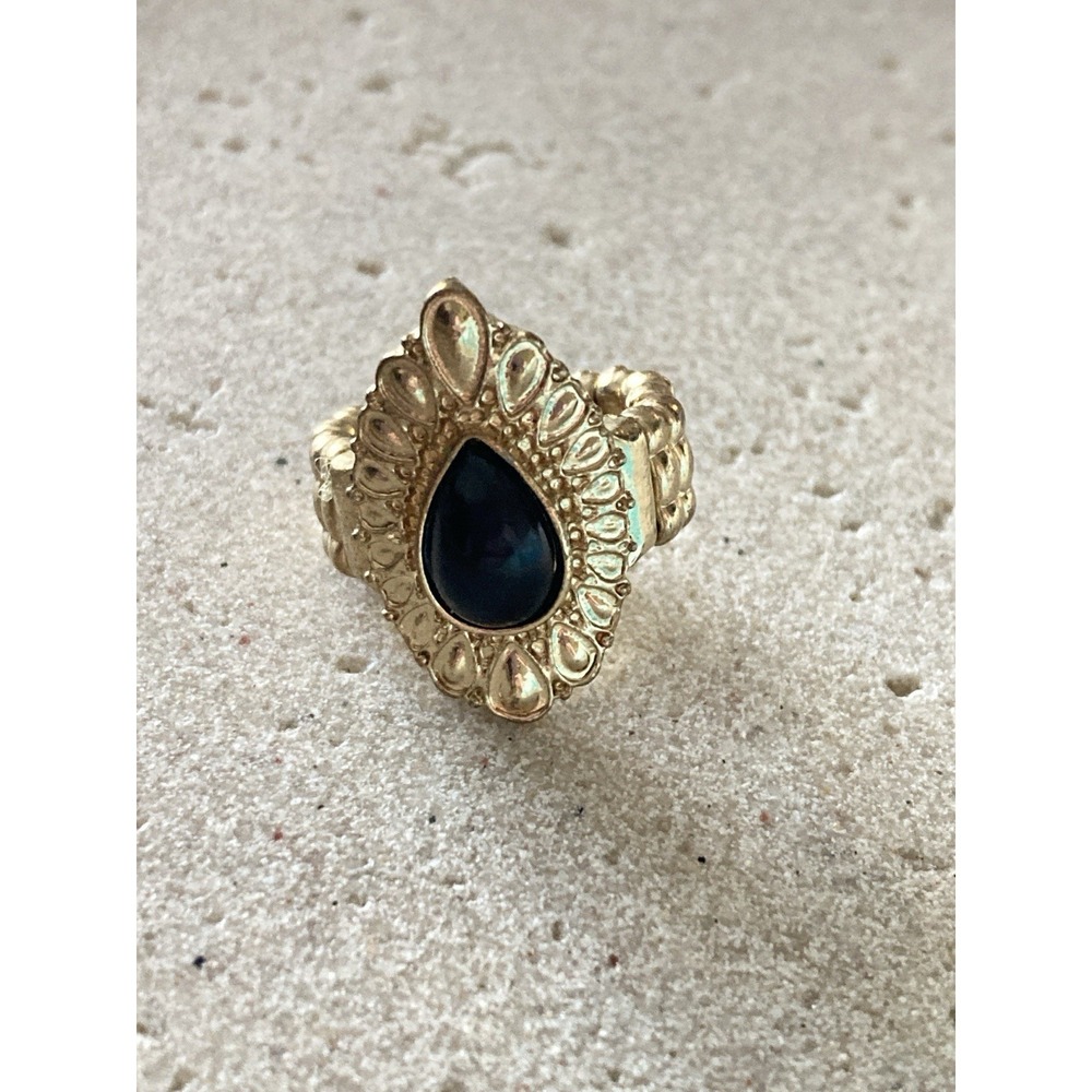 Gold Tone Stretch Ring Blue Teardrop Cabochon Ornate Statement Costume Glam